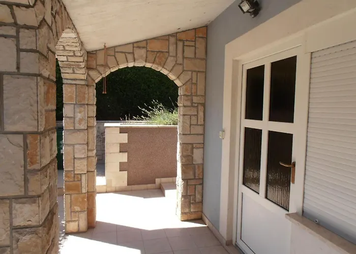 Ines 1 By Interhome Pula