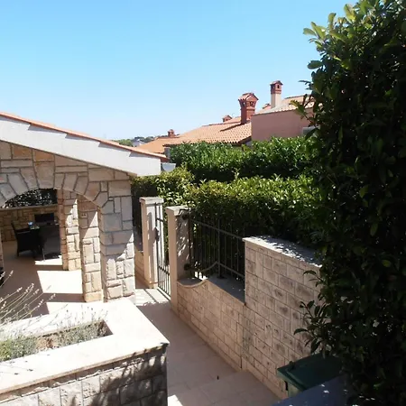 Ines 1 By Interhome Vakantiehuis