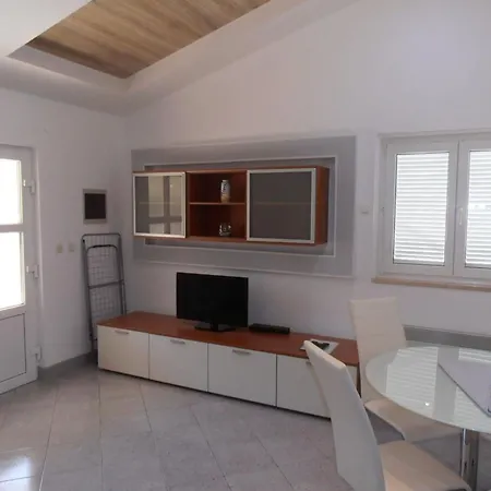 Ines 1 By Interhome *