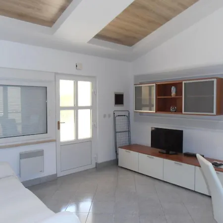 Ines 1 By Interhome Сasa de vacaciones Pula